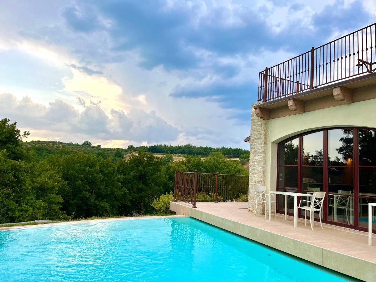Agriturismo Fattoria Di Monticello San Venanzo Kültér fotó